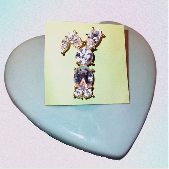 Crystal Bunny Rabbit Pin - Picture 11 of 15